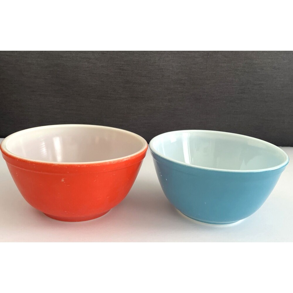 Vintage PYREX 402 7” Mixing Bowl Set 2 Primary Blue & Primary Red MCM READ DESC